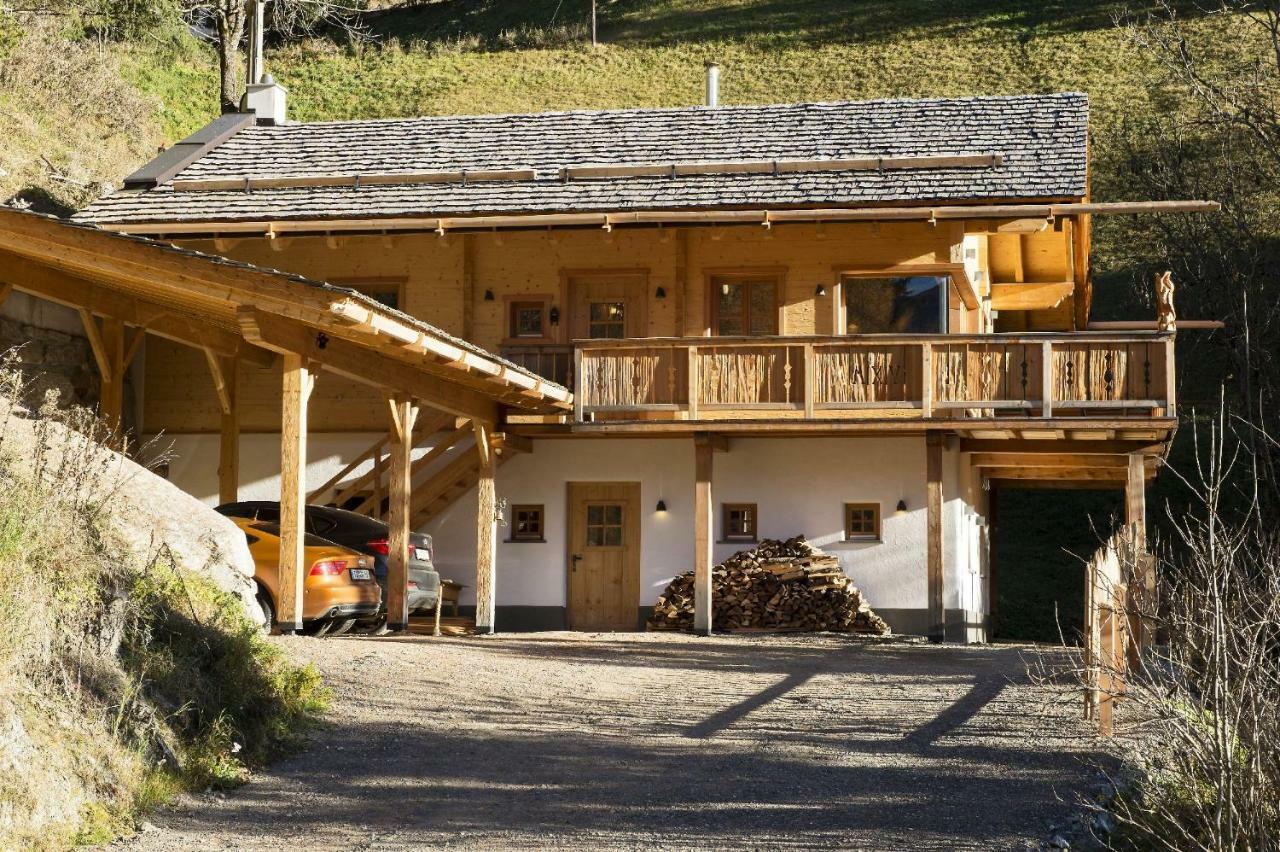 Wuidererhuettn, Charlet In Alleinlage Mit Freistehendem Saunahaus Großkirchheim Extérieur photo